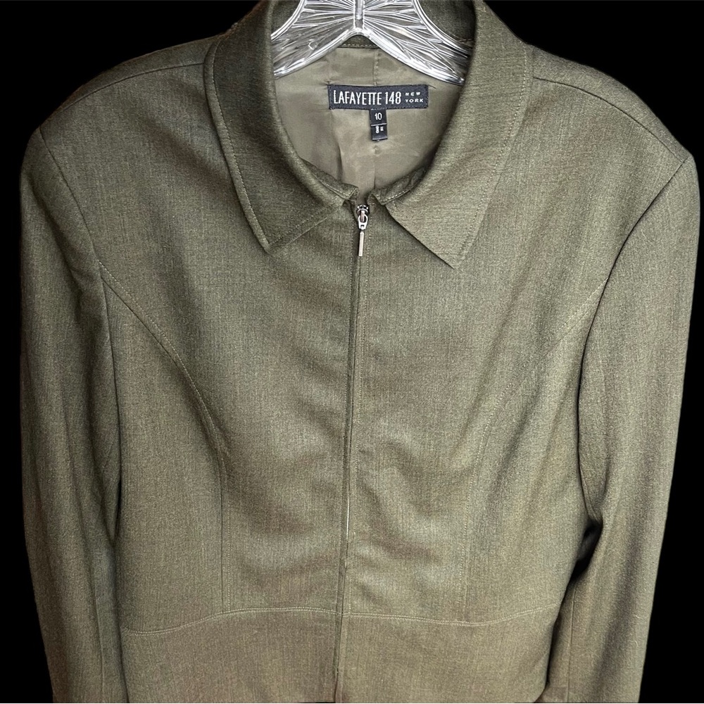 Lafayette 148 New York SZ 10 Tailored Jacket 96% Wool Sage/Olive Green Fitted